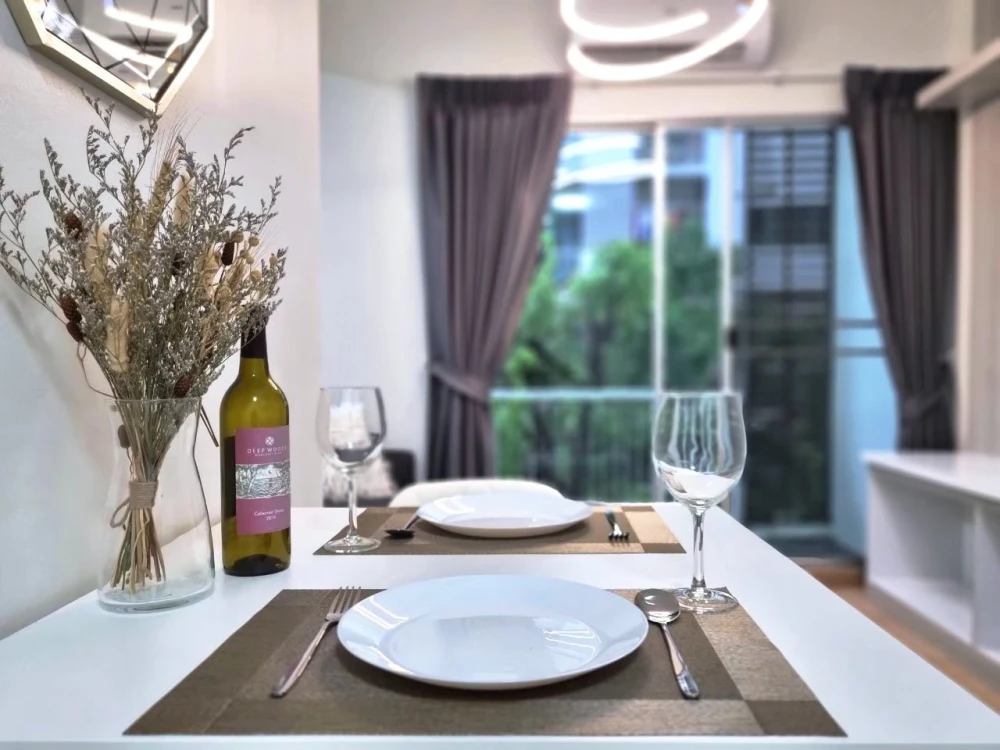 Condo for rent A space sukhumvit 77, beautifully decorated room, complete facilities. If you don't book, you'll regret it later. I'm telling you.