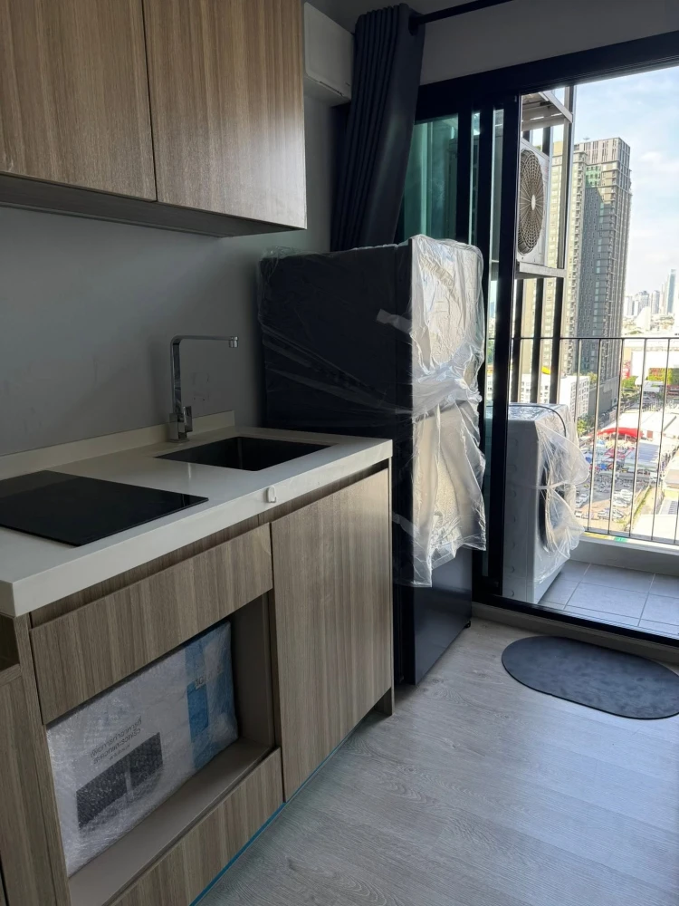 Condo for rent: Altitude Unicorn Sathorn – Thapra. Nice unit on the 15th floor with great views. Excellent value. Don't miss out!