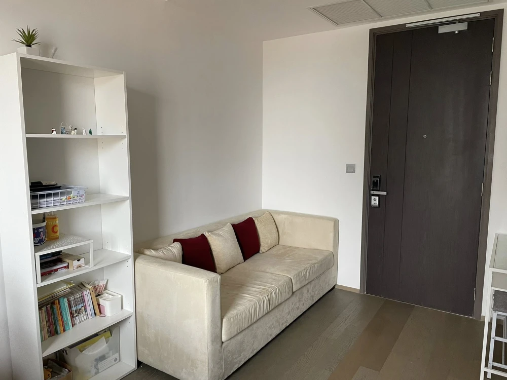 Condo for rent: Ashton Chula–Silom, studio unit, 14th floor, high floor with stunning views, fully furnished. Book now, don't miss out!