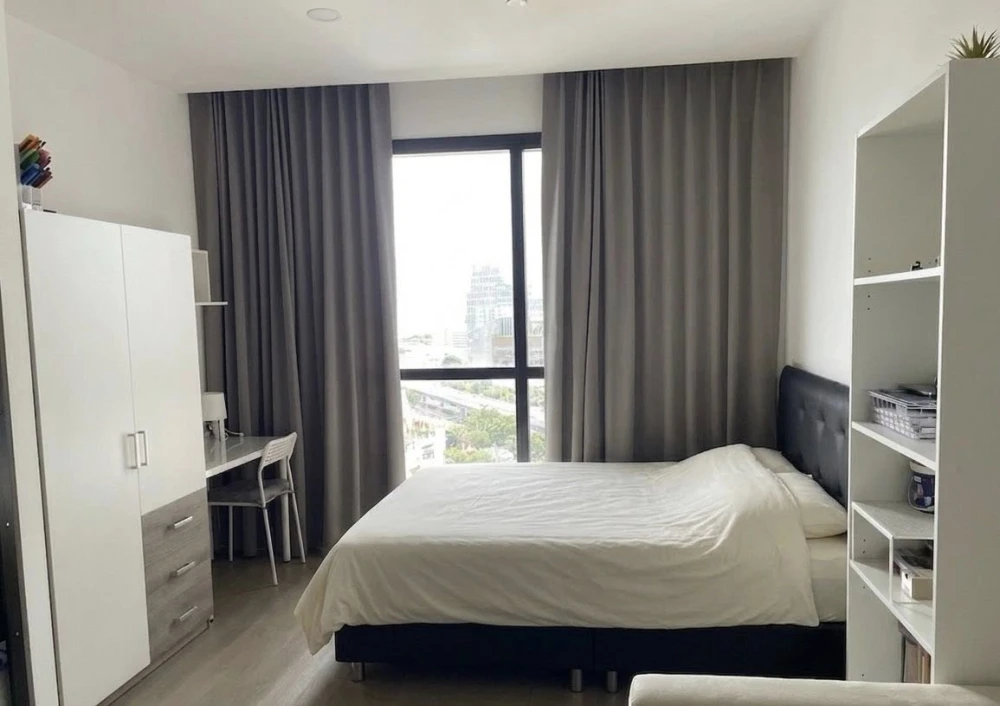 Condo for rent: Ashton Chula–Silom, studio unit, 14th floor, high floor with stunning views, fully furnished. Book now, don't miss out!