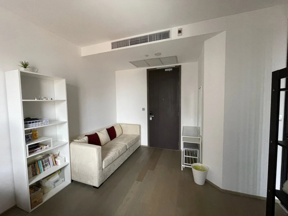 Condo for rent: Ashton Chula–Silom, studio unit, 14th floor, high floor with stunning views, fully furnished. Book now, don't miss out!