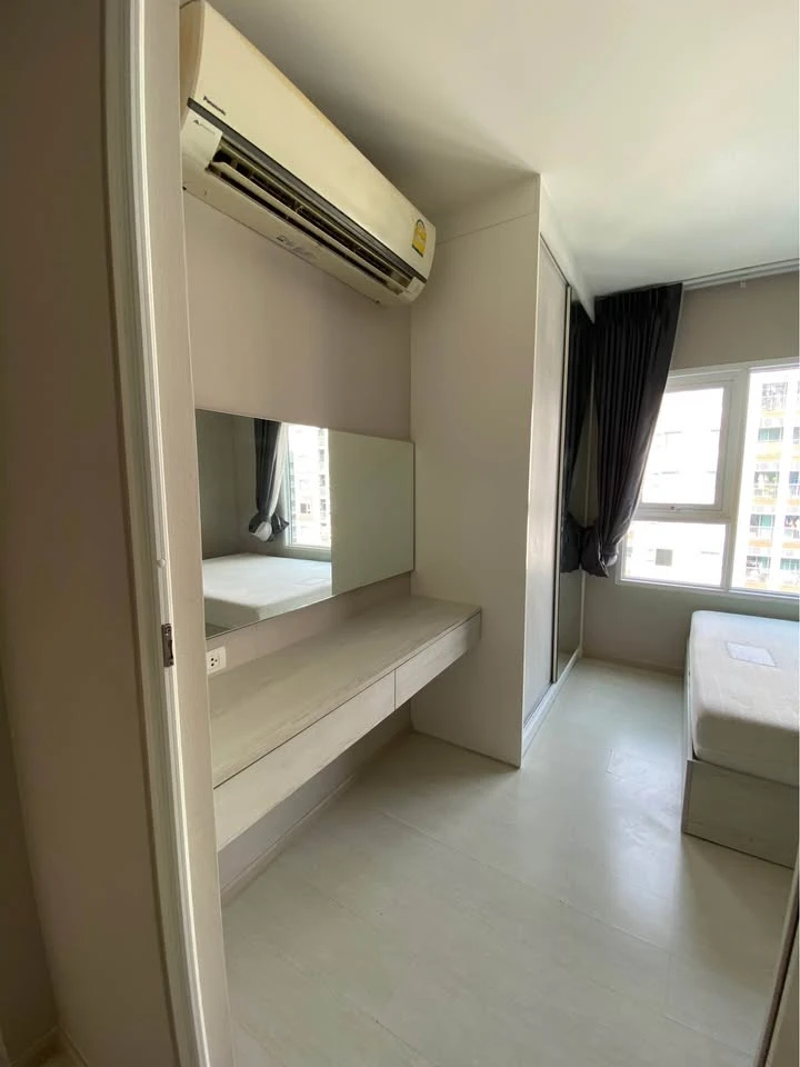 For rent!! Condo Aspire Erawan, 28th floor, Building B, fully furnished, good price, just bring your bags and move in!!