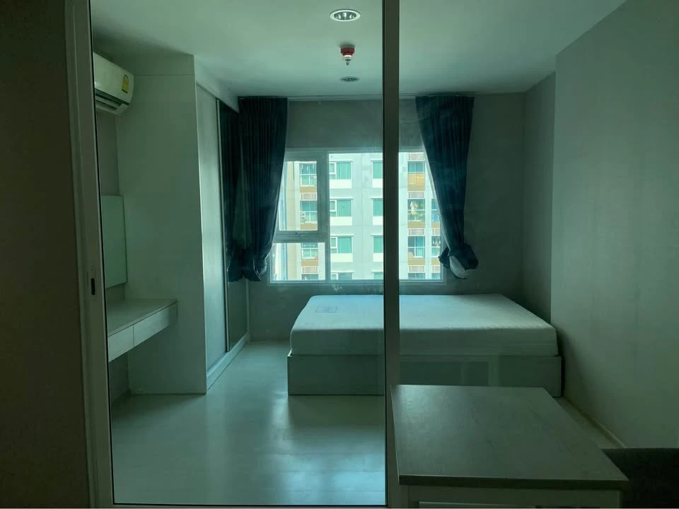 For rent!! Condo Aspire Erawan, 28th floor, Building B, fully furnished, good price, just bring your bags and move in!!
