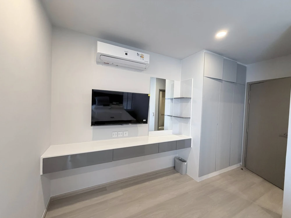 ให้เช่าคอนโด Aspire Onnut Station ห้องหัวมุมเงียบสงบไม่ติดห้องอื่น ฟอร์นิเจอร์ Built-in ดีไซน์สวย ทันสมัย ทุกพื้นที่ใช้งานได้จริง
