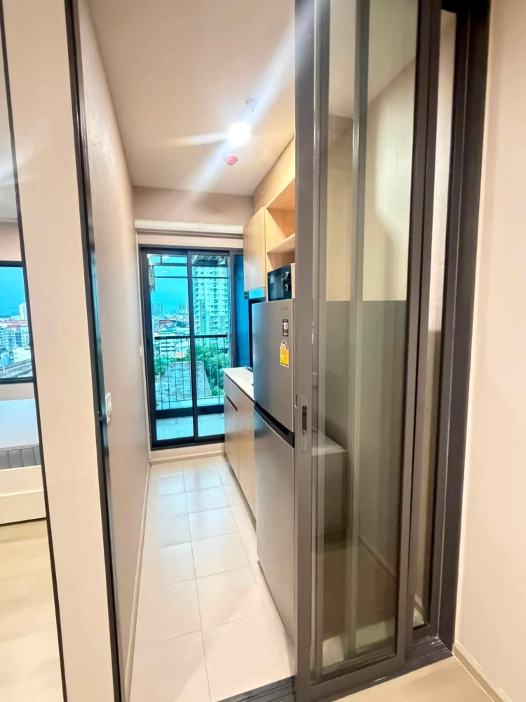 Condo for rent at Aspire Rattanathibet Weston. Nice unit with complete amenities at a great price. Book now!