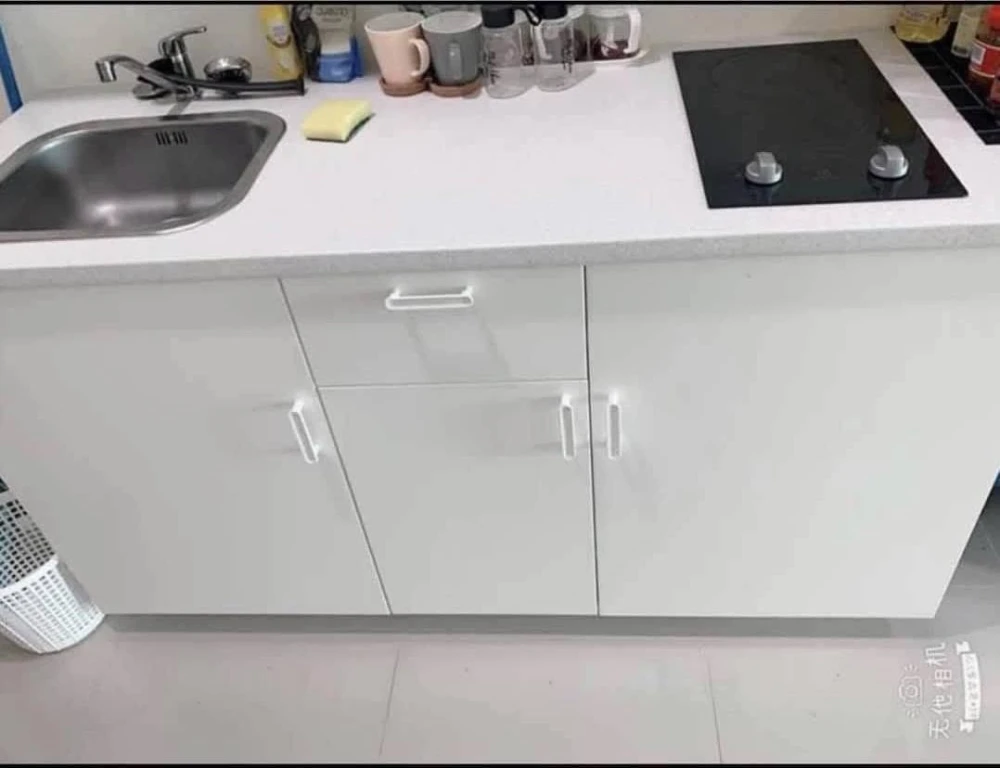 Condo for rent at Assakarn Place Srinakarin. The unit is move-in ready and comes with full amenities—book yours now before it’s gone!
