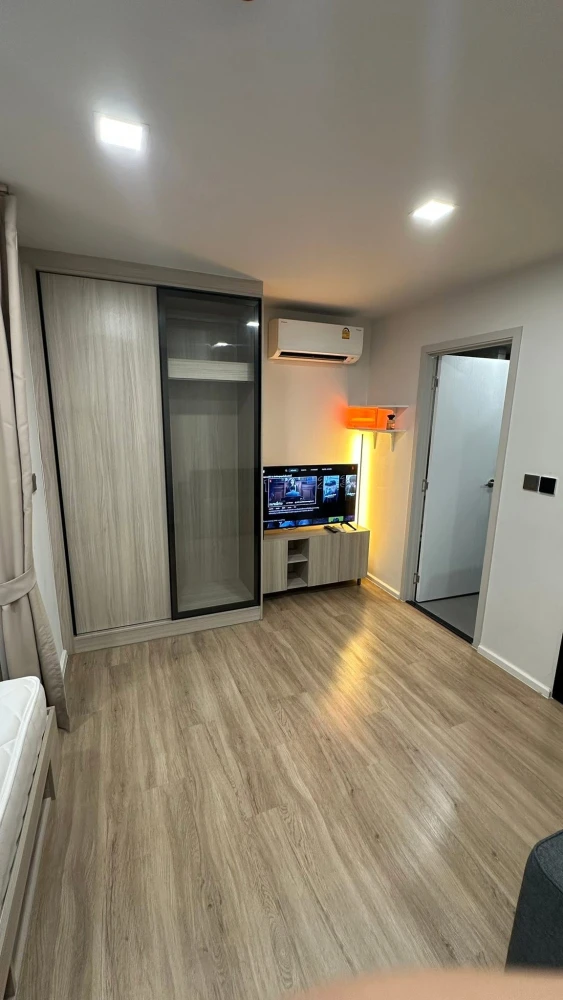 Condo for rent at Atmoz Flow Minburi. Ready to move in, fully furnished with appliances. Convenient and complete. Book now!