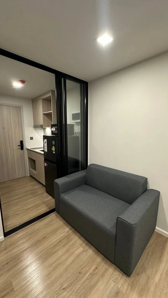 Condo for rent at Atmoz Flow Minburi. Ready to move in, fully furnished with appliances. Convenient and complete. Book now!