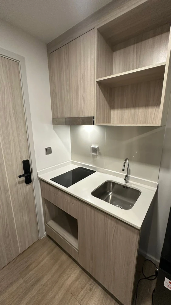 Condo for rent at Atmoz Flow Minburi. Ready to move in, fully furnished with appliances. Convenient and complete. Book now!