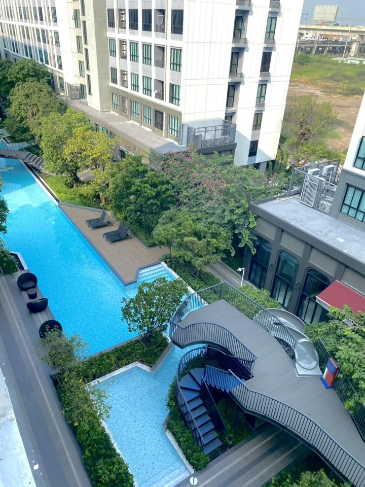 Condo for rent: Atmoz Kanaal Rangsit, north-facing room, gets morning sun, not hot afternoon sun, no traffic noise, need to move quickly.