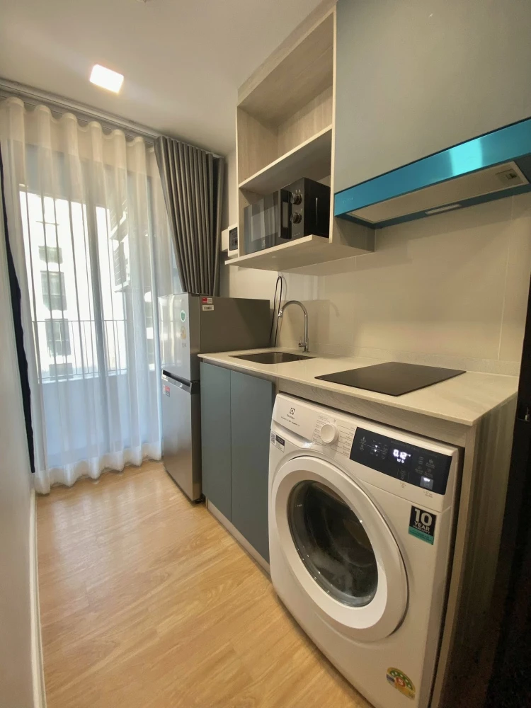 Condo for rent: Atmoz Kanaal Rangsit, north-facing room, gets morning sun, not hot afternoon sun, no traffic noise, need to move quickly.
