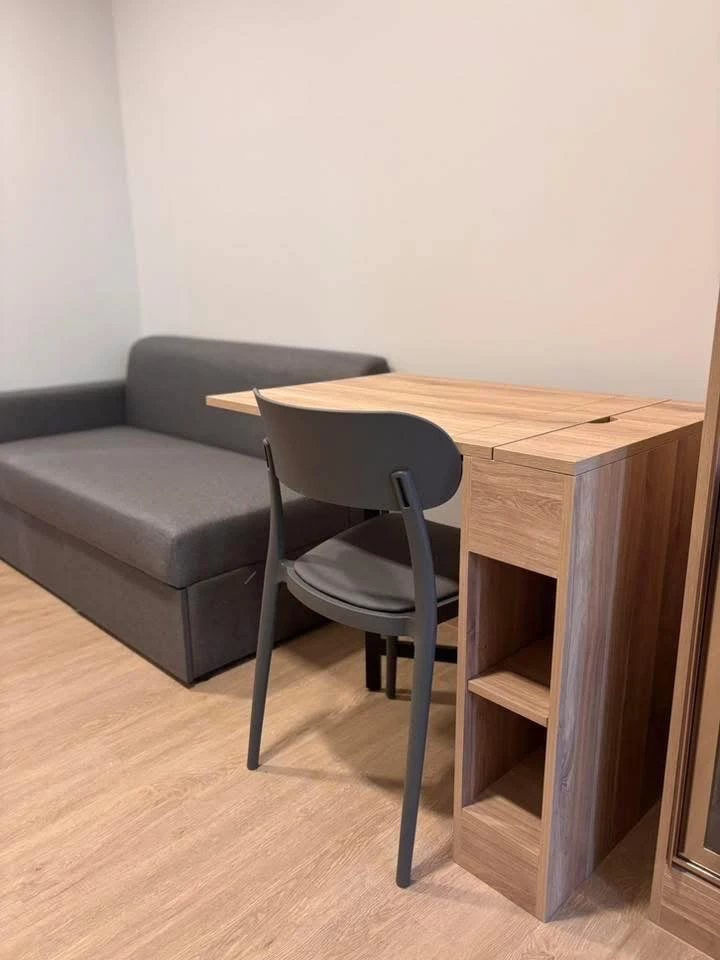 Condo for rent Atmoz Season Lat Krabang, ready to move in, 2nd floor, not high, comes with a special price, hurry to move and reserve now.