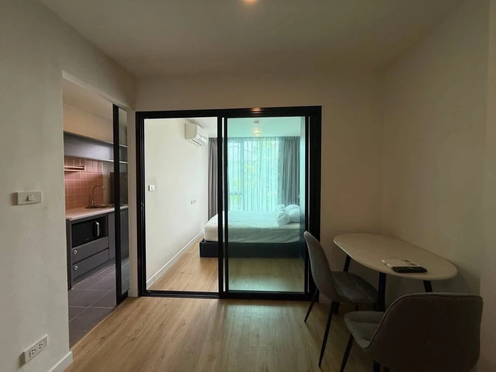 Condo for rent at Attitude BU. Nice room, fully furnished with appliances. Amazing price! Don't miss out!