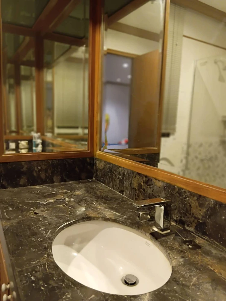 Condo for rent Baan Chao Praya, spacious room, 16th floor, river view, come and reserve before you miss your chance.
