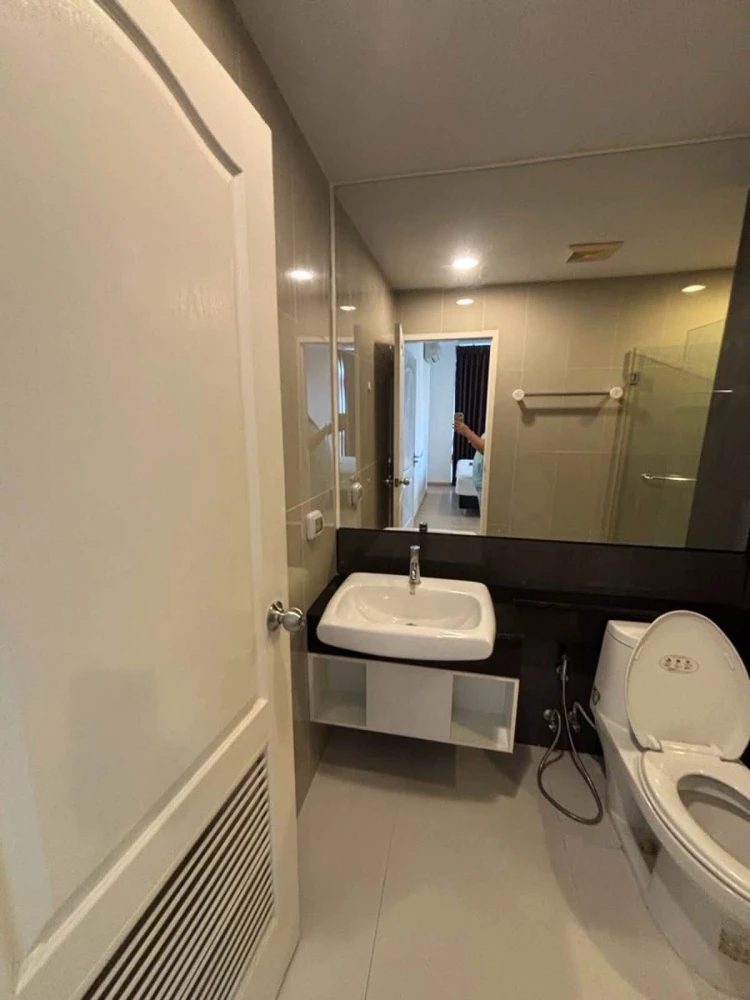 Condo for rent at Bangkok Horizon Ratchada-Tha Phra. Ready to move in, 14th floor with high floor view. Fully furnished. Book now!