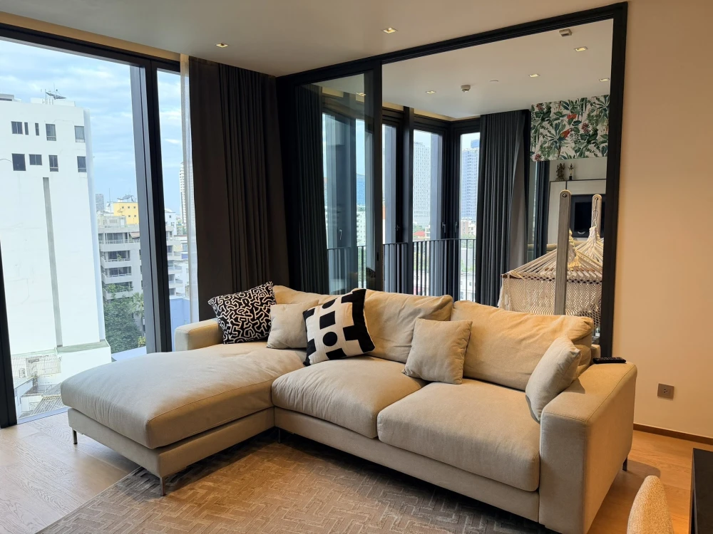Condo for rent: BEATNIQ Sukhumvit 32. Large room, comfortable living, lots of usable space, fully furnished, ready to move in. You must hurry to reser