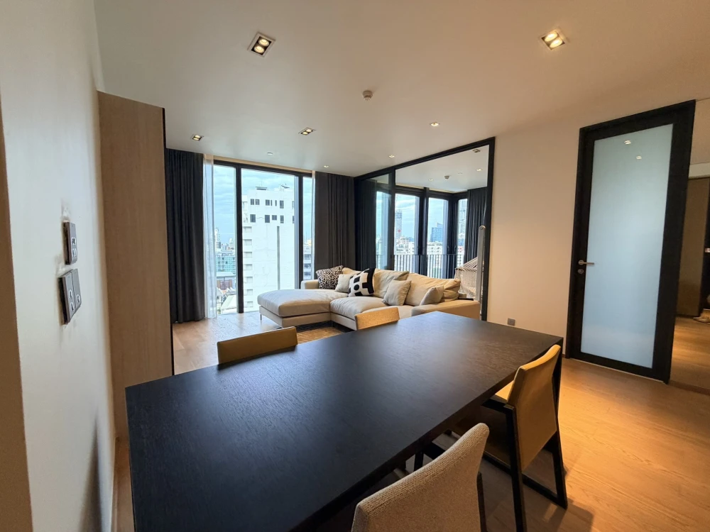 Condo for rent: BEATNIQ Sukhumvit 32. Large room, comfortable living, lots of usable space, fully furnished, ready to move in. You must hurry to reser