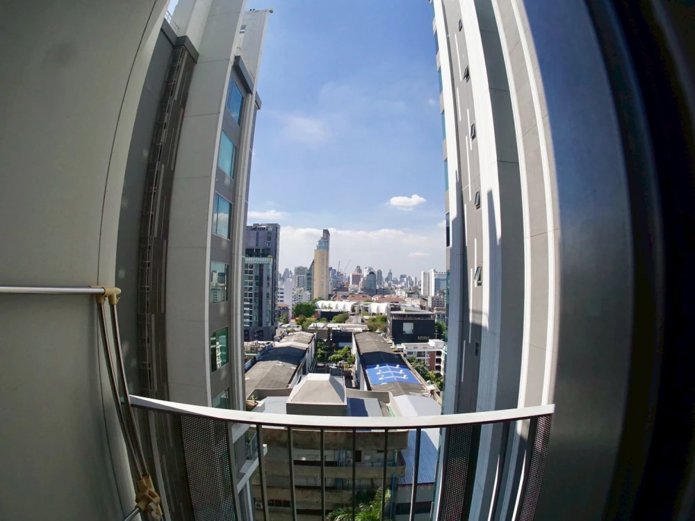 Condo for rent: Ceil By Sansiri. Ready to move in. Fully furnished. Just bring your bags and move in. Don't hesitate.