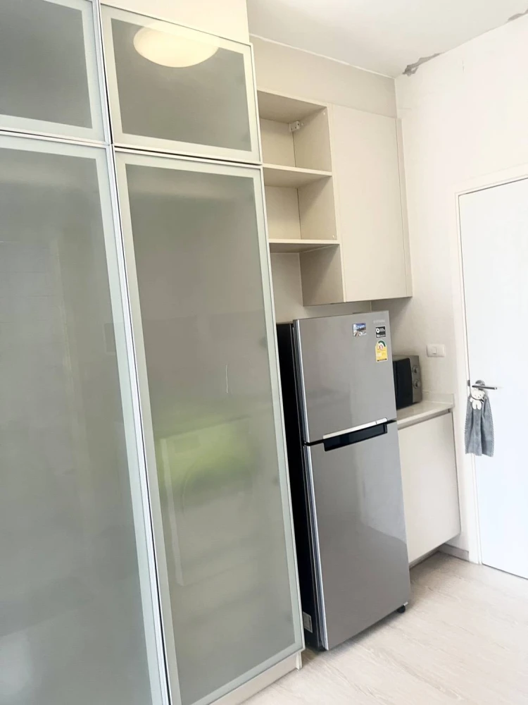 Condo for rent at Chapter One Eco Huai Khwang. Ready to move in, fully furnished, great price. Book now!