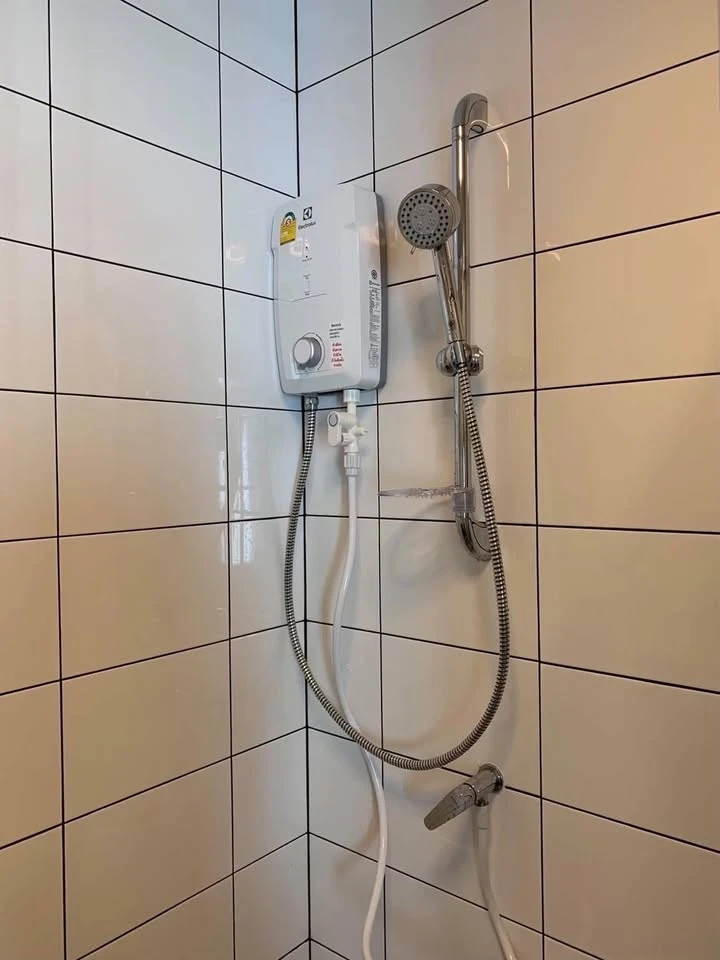 Condo for rent: Chapter One Eco Ratchada-Huai Khwang, nice room, full facilities, hurry and reserve now.