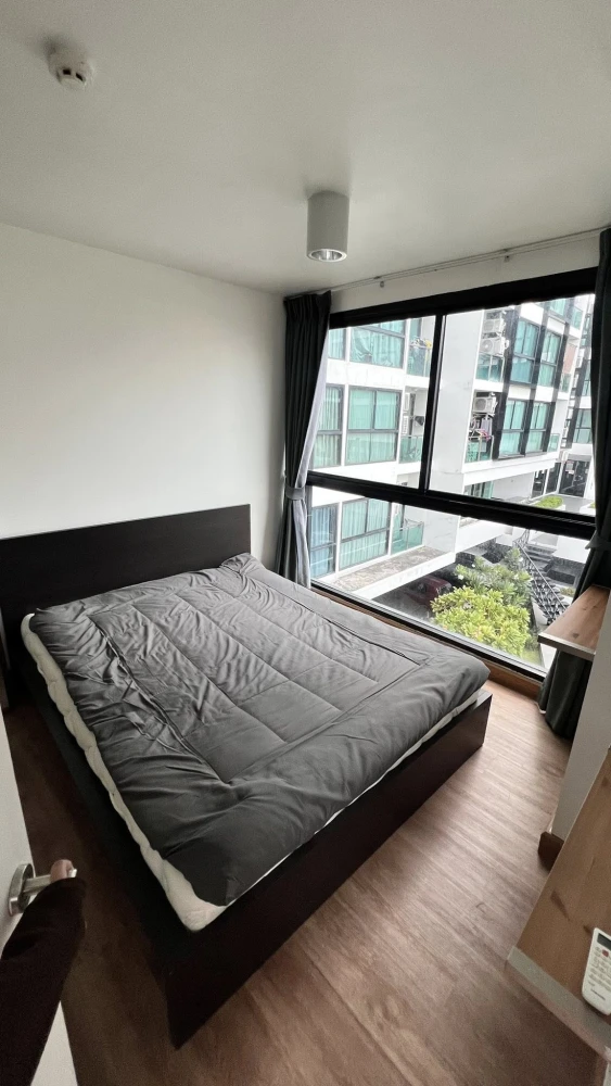 Condo for rent, Chateau in town Phaholyothin 32. Fully furnished with appliances. Just bring your suitcase and move in!