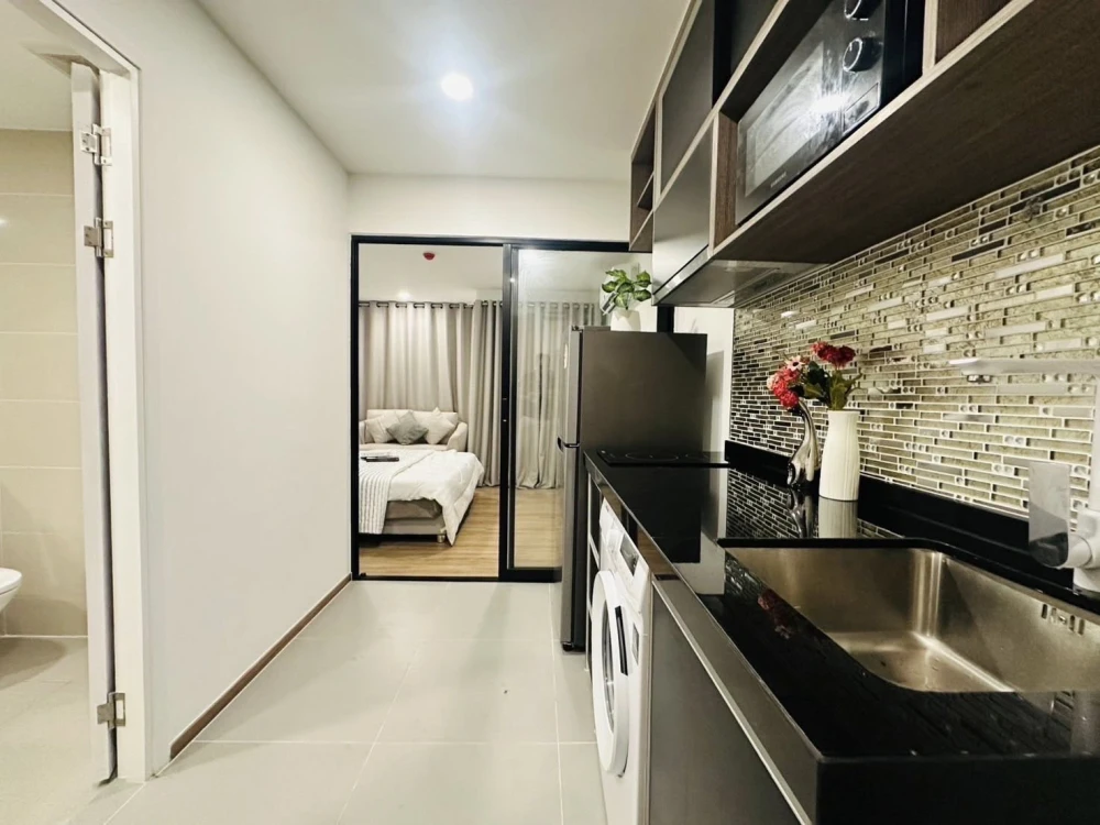 Condo for rent, CYBIQ Ratchada 32, ready to move in, fully furnished, appliances included, affordable price, reserve now, don't delay.