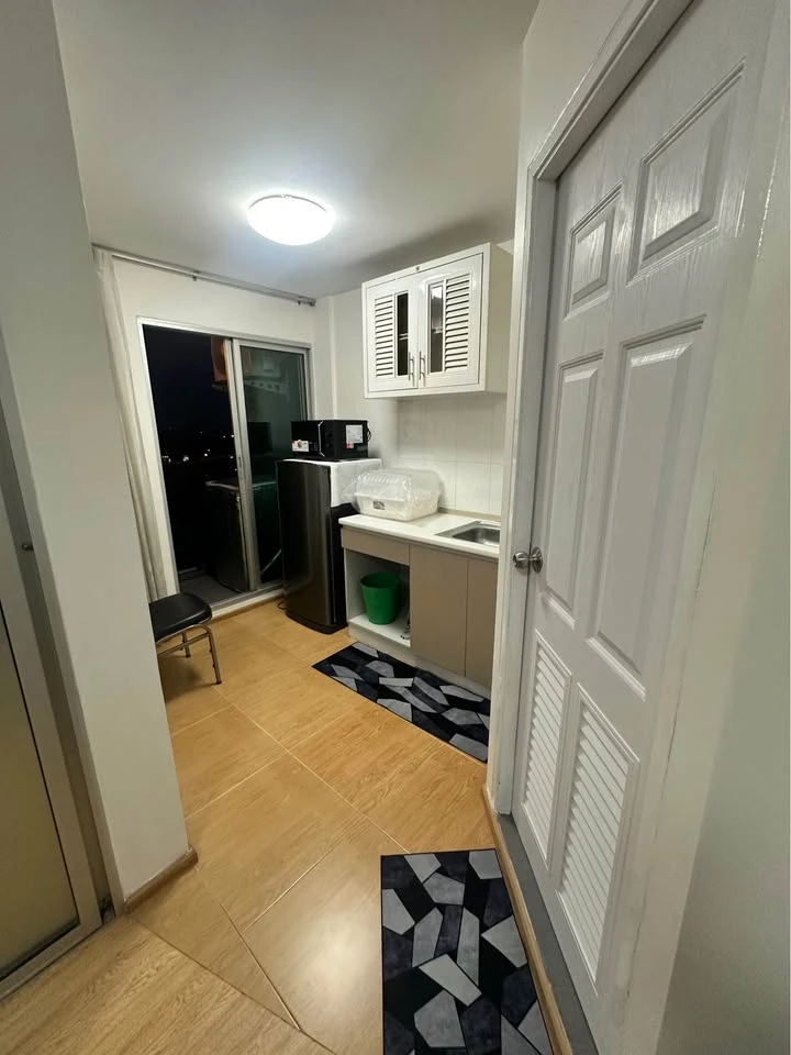 Condo for rent at Dcondo Rattanathibet. Ready to move in, fully furnished with appliances. Affordable price. Book today! Don't wait!
