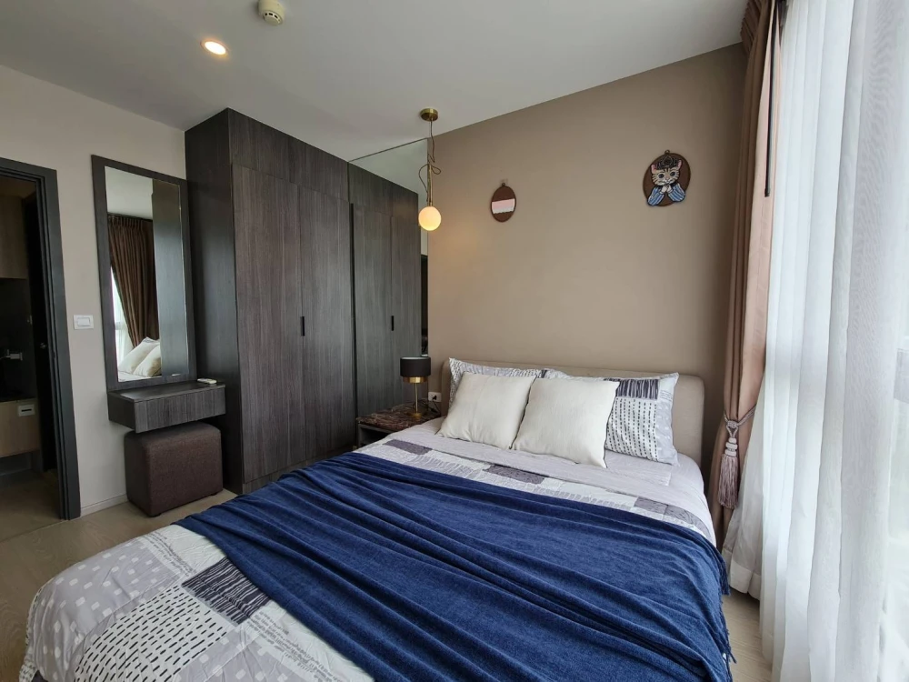 Condo for rent Elio Del Nest, Building A, 12th floor, beautiful view, no blocked view, not hot, good wind, good price, come and reserve today.