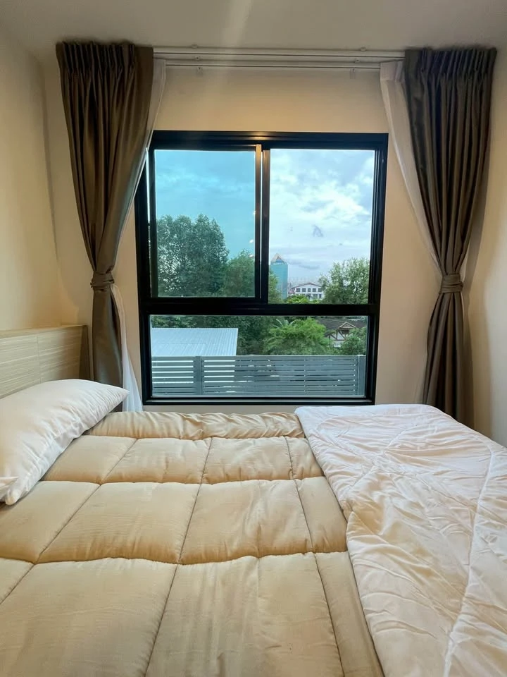 Condo for rent HI Rise Ratchayothin Station, nice room, great price, I tell you you must not miss it.