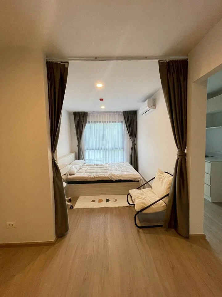 Condo for rent HI Rise Ratchayothin Station, nice room, great price, I tell you you must not miss it.
