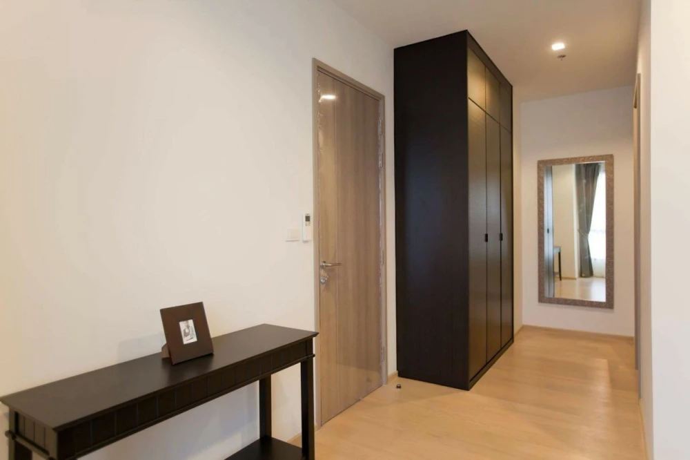 Condo for rent at HQ Thonglor. Nice room, fully furnished. Just bring your belongings and move in! Book now!