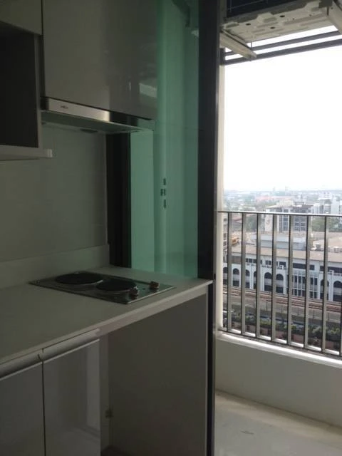 Condo for rent, Ideo Mobi Sukhumvit, studio room, 12th floor, pool view, fully furnished, electrical appliances, book now!