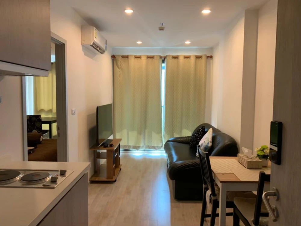 Condo for rent: IDEO MOBI Charan-Interchange. Ready to move in, fully furnished, great value. Book now!