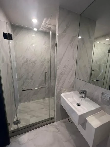 Condo for rent, Ideo mobi Rangnam, nice decorated room Complete facilities, good price, hurry to move and book now.
