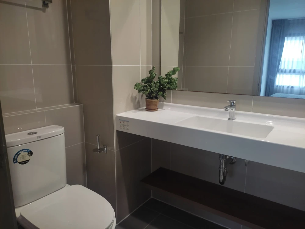Spacious condo for rent at Ideo New Rama 9, offering ample living space and full facilities. Ready for immediate booking!