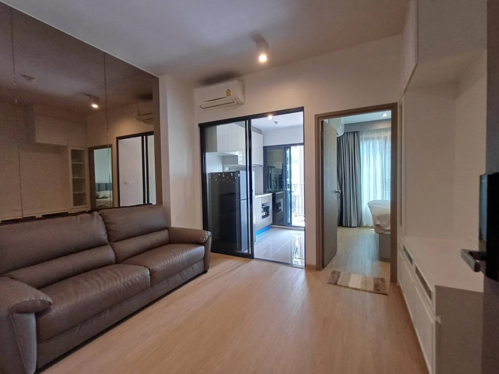 Condo for rent at IDEO Rama 9-Asoke. The unit is move-in ready and fully equipped with amenities. Don’t miss out—secure your spot now!