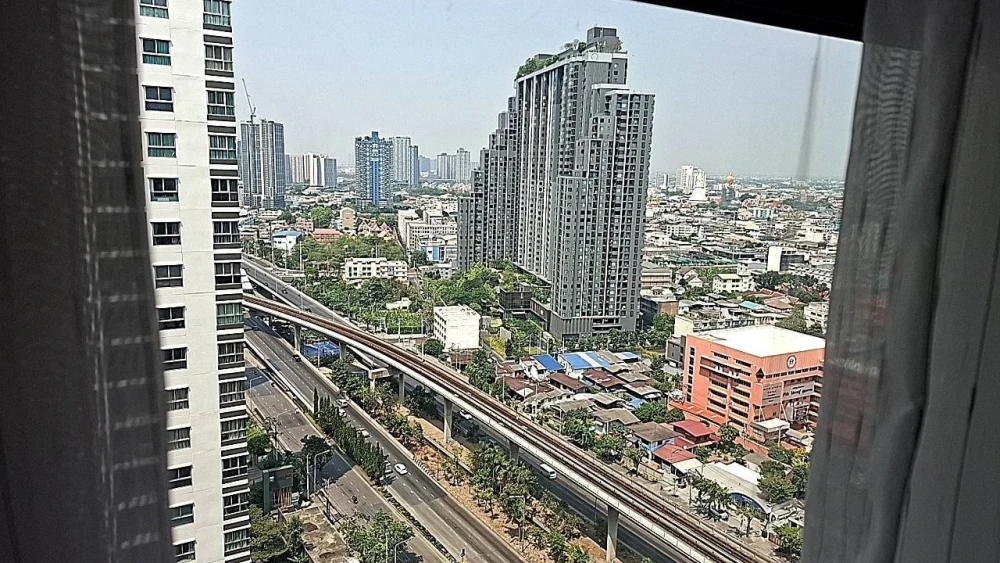 ให้เช่าคอนโด Ideo Sathorn-Thaphra ห้องพร้อมอยู่ ชั้น 24 วิวสูง โปร่งสบาย มจองได้แล้ววันนี้ อย่าพลาด