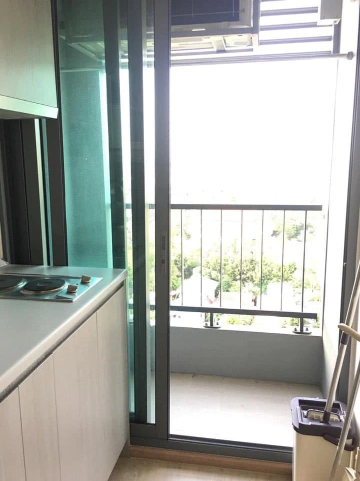 Condo for rent, Ideo Wutthakat, studio room, 12th floor, fully furnished, appliances included. Don't miss out!