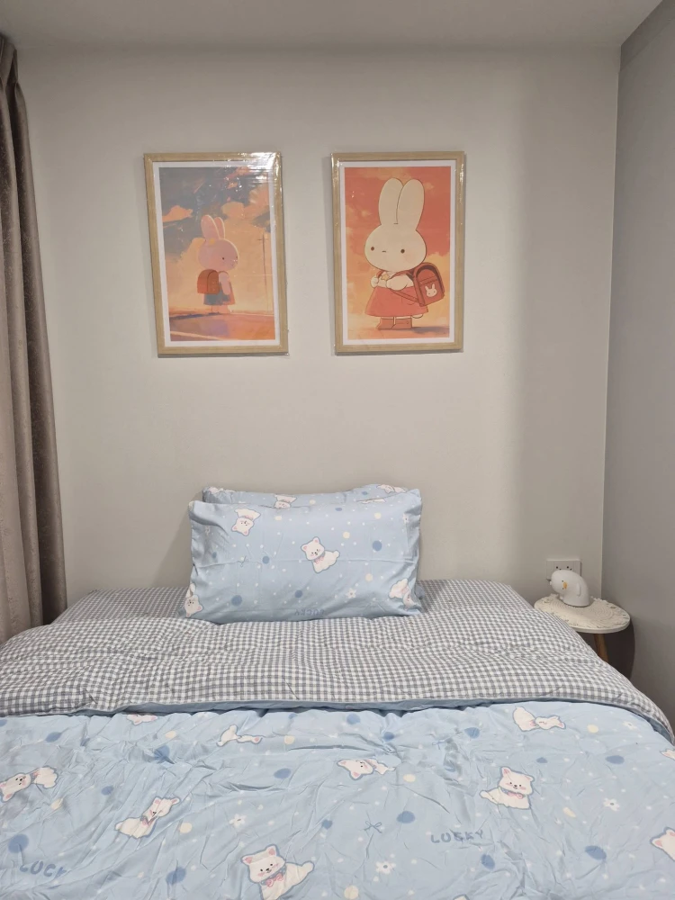 Kave Luminous Bangmod Condo for Rent: 1-Bedroom Exclusive unit on the 6th floor. Features a view facing the front of the complex and a cool, comfortab