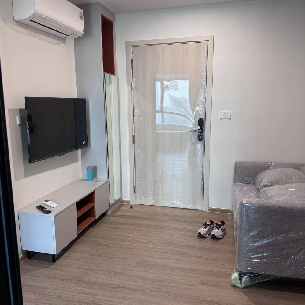 Condo for rent at Kave Luminus. Nice room, great atmosphere, fully furnished with appliances. Just bring your suitcase and move in! Don't miss out!