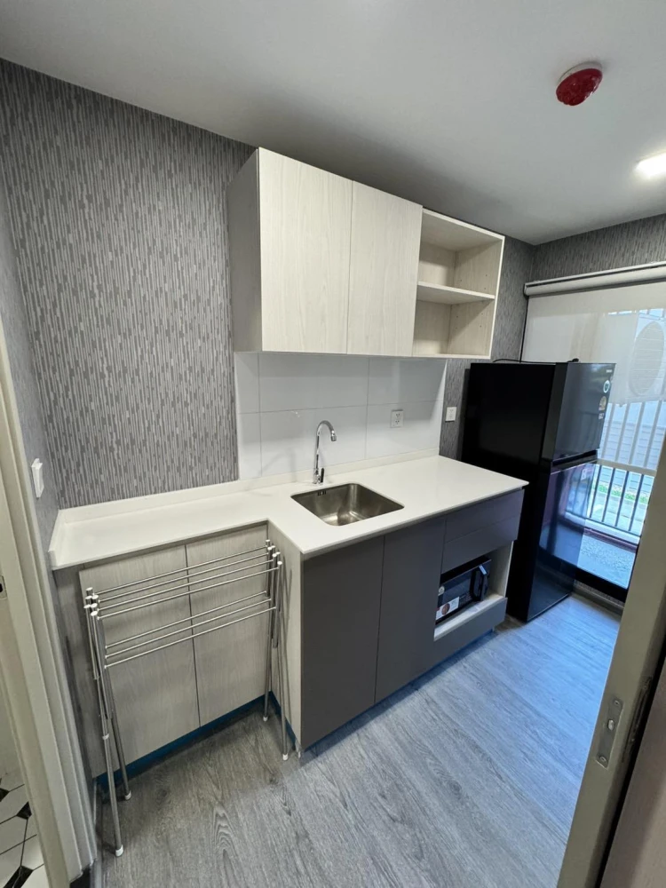 Condo for rent at Kave Wonderland. Ready to move in, with high-quality wallpaper. Amazing price! Don't miss out!