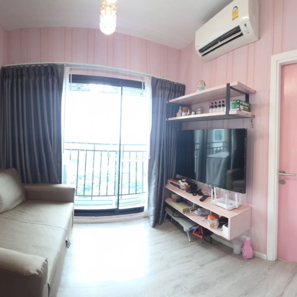 Condo for rent: Kensington Sukhumvit-Theparak. Room with quality wallpaper. Great value. Convenient and complete here. Reserve now!