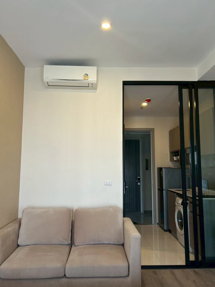 Condo for rent, Knightsbridge Prime Onnut, studio unit, 31st floor, high floor with great view, excellent price. Book now, don't wait!