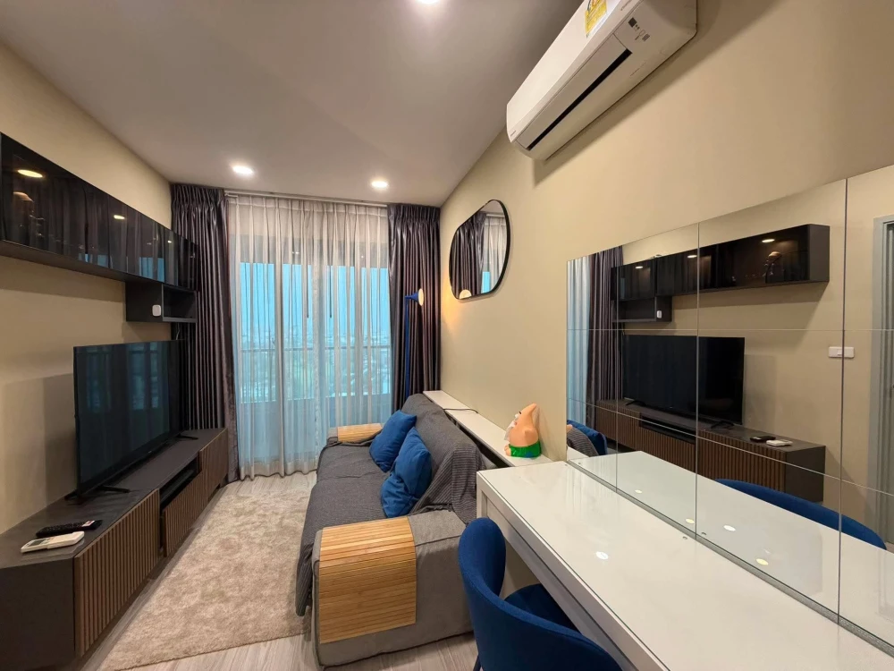 Condo for rent, Ideo Mobi Sukhumvit Eastgate, nice room on the 20th floor with golf course view. Convenient and complete amenities. Move in soon!