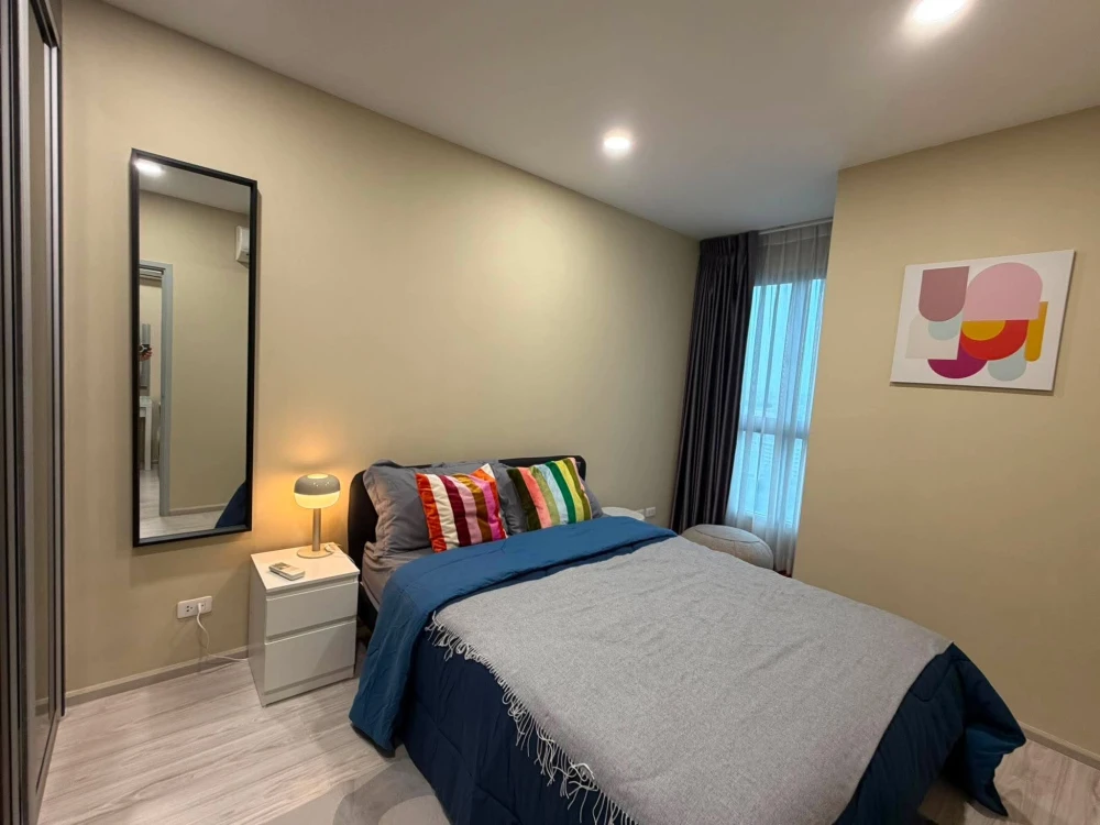 Condo for rent, Ideo Mobi Sukhumvit Eastgate, nice room on the 20th floor with golf course view. Convenient and complete amenities. Move in soon!