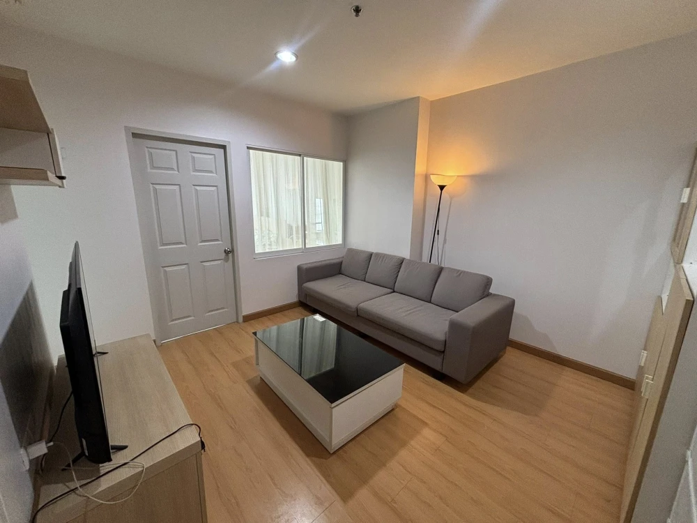 Condo for rent Life @ Ratchada - Suthisan, ready to move in, 12th floor, beautiful view, complete in one place, you must hurry to reserve.