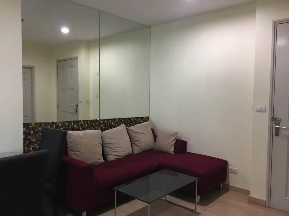 Condo for rent: Life @ Sathorn, 10 units available, ready to move in. Fully furnished, great value. Book now, don't miss this opportunity!