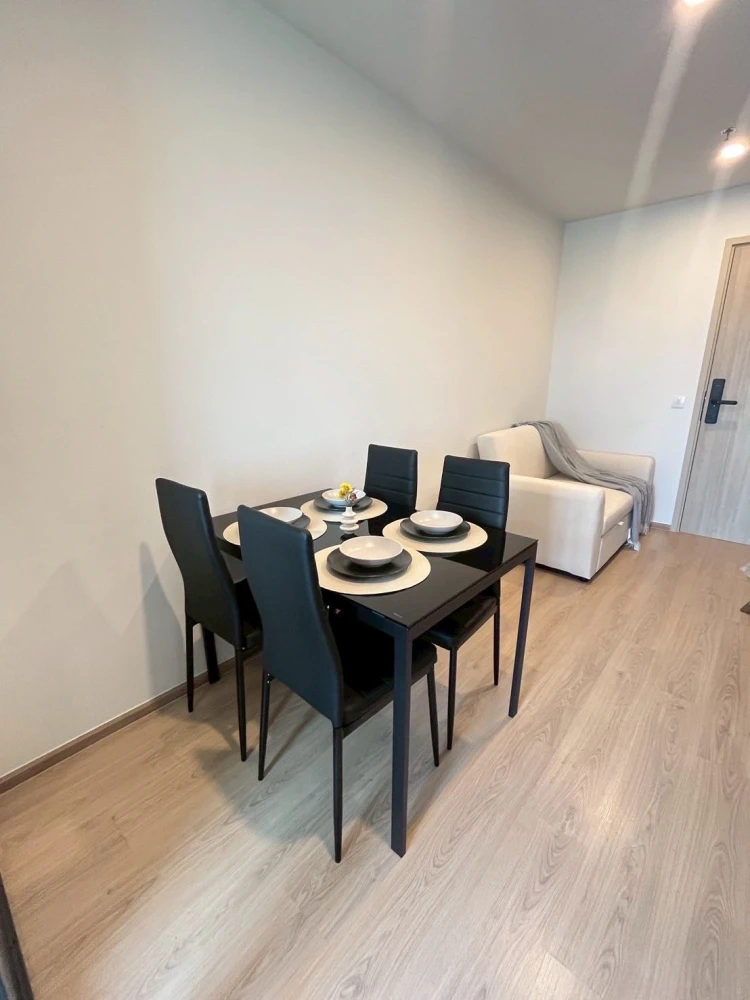 Condo for rent: Life Asoke Rama 4, ready to move in, complete facilities, come and reserve now.