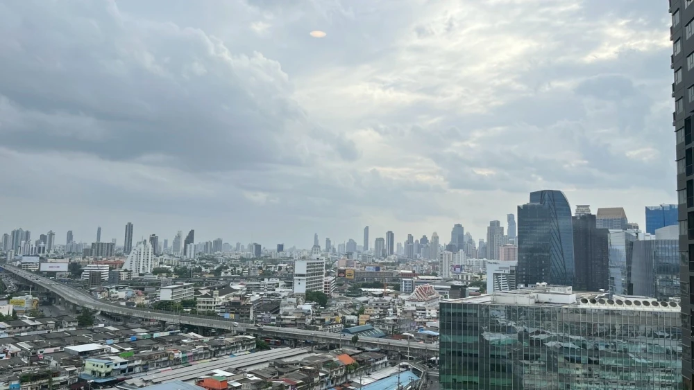 Condo for rent: Life Asoke Rama 4, ready to move in, complete facilities, come and reserve now.