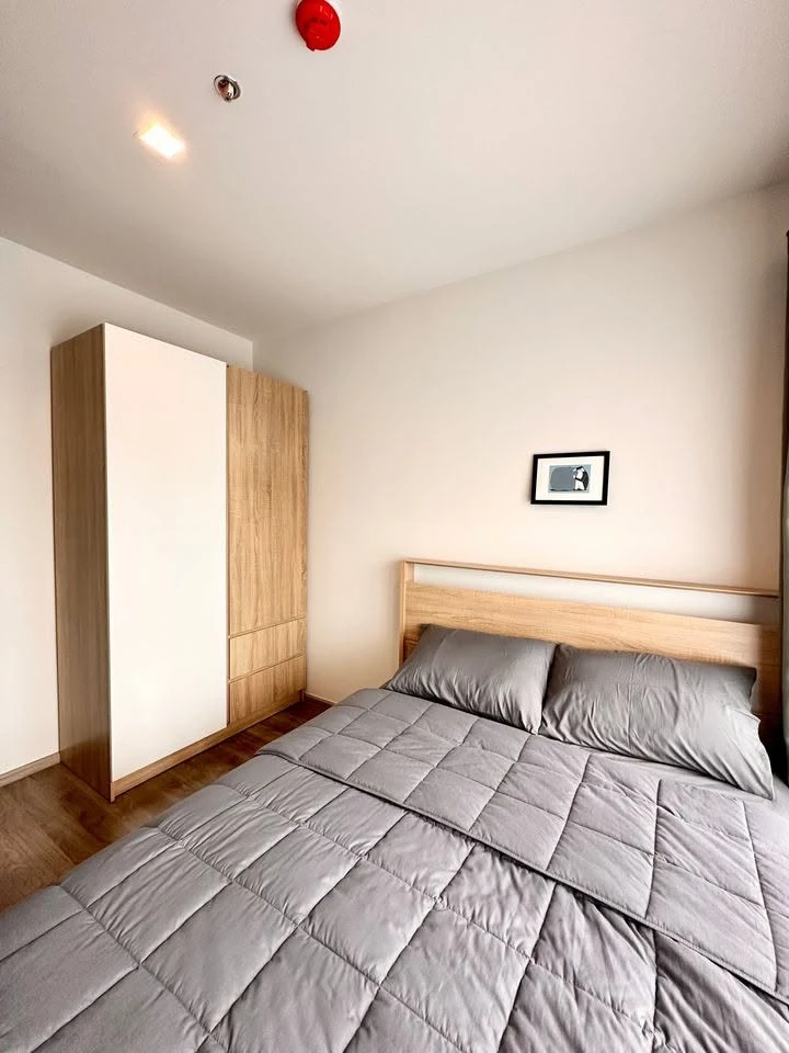 Condo for rent at Life Ladprao Valley. Fully furnished and equipped with appliances. Just bring your suitcase and move in!